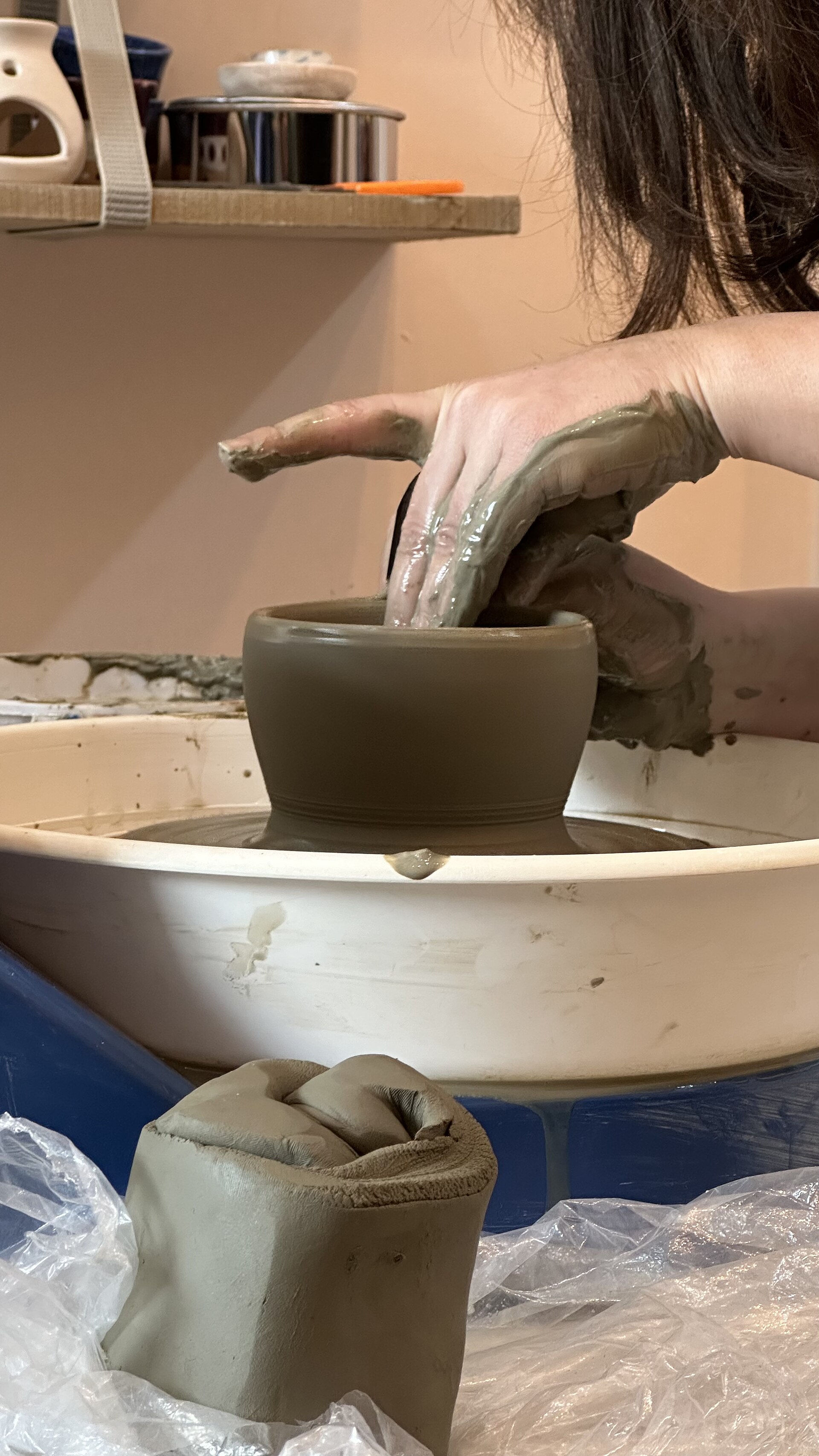 Ceramics & pottery